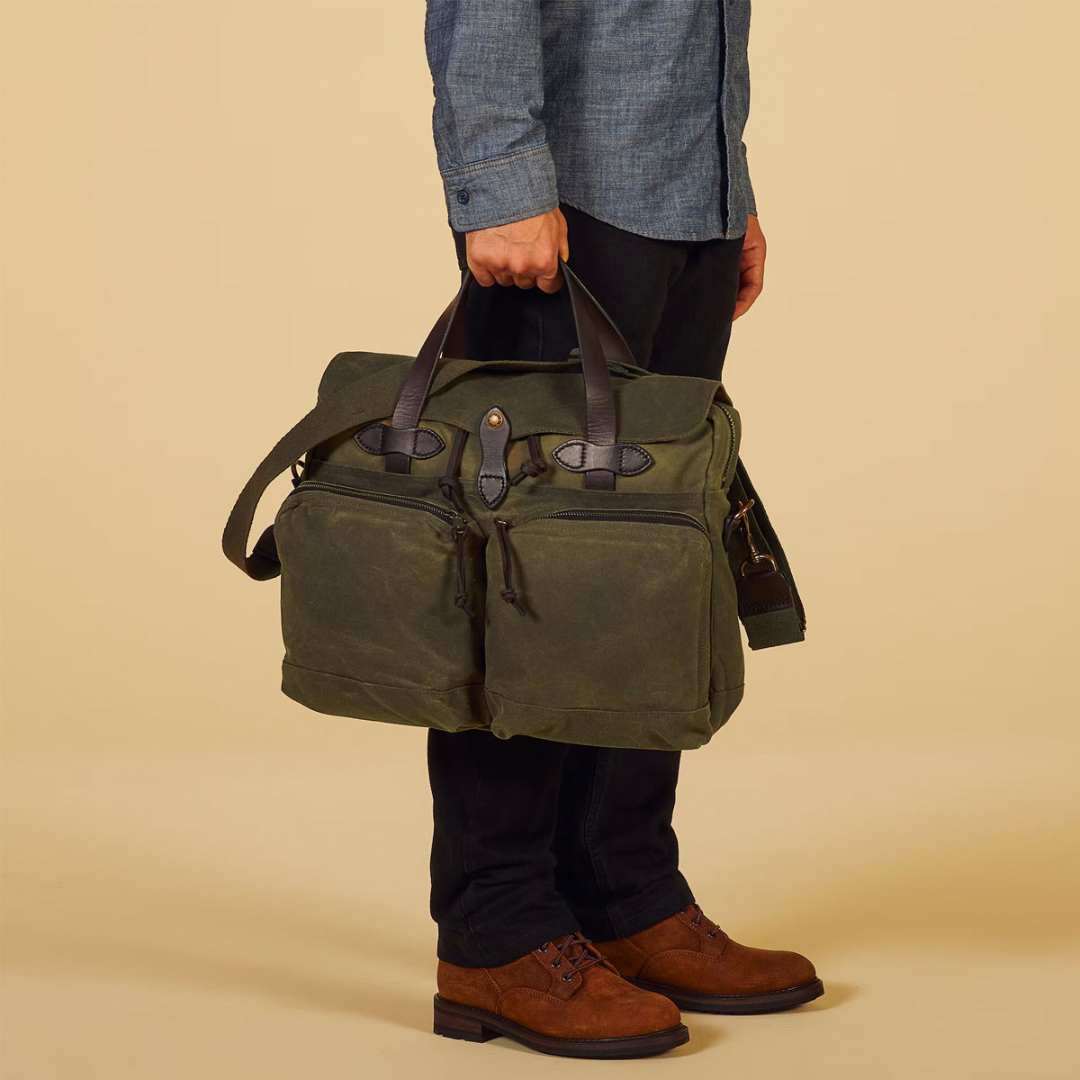 Filson 24 Hour Tin Cloth Briefcase Otter Green, perfect bag with style