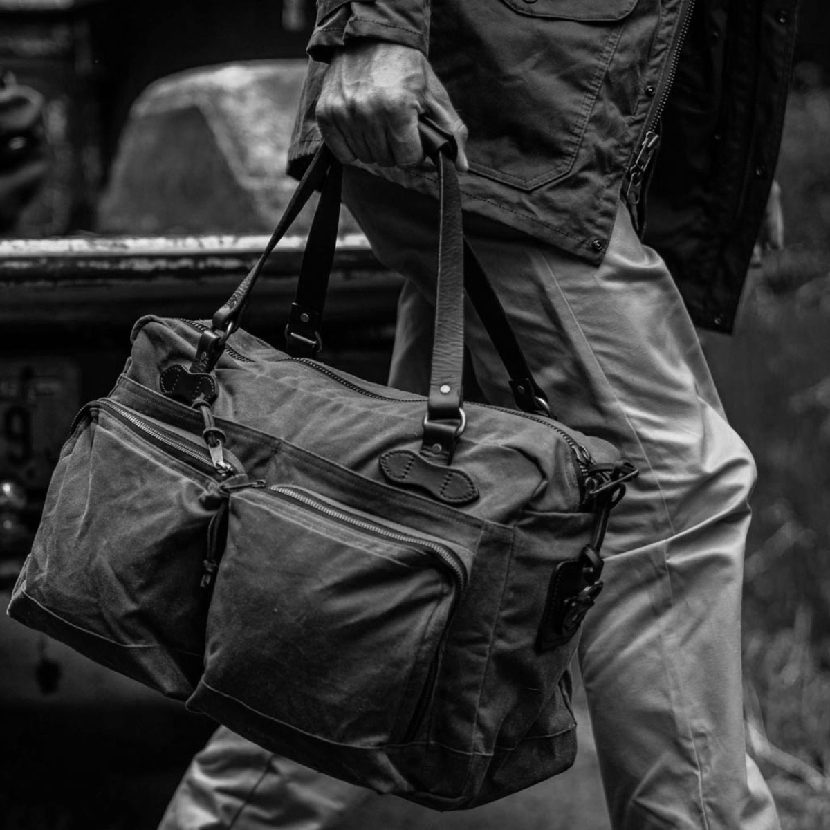 Filson 48 hour duffle bag deals