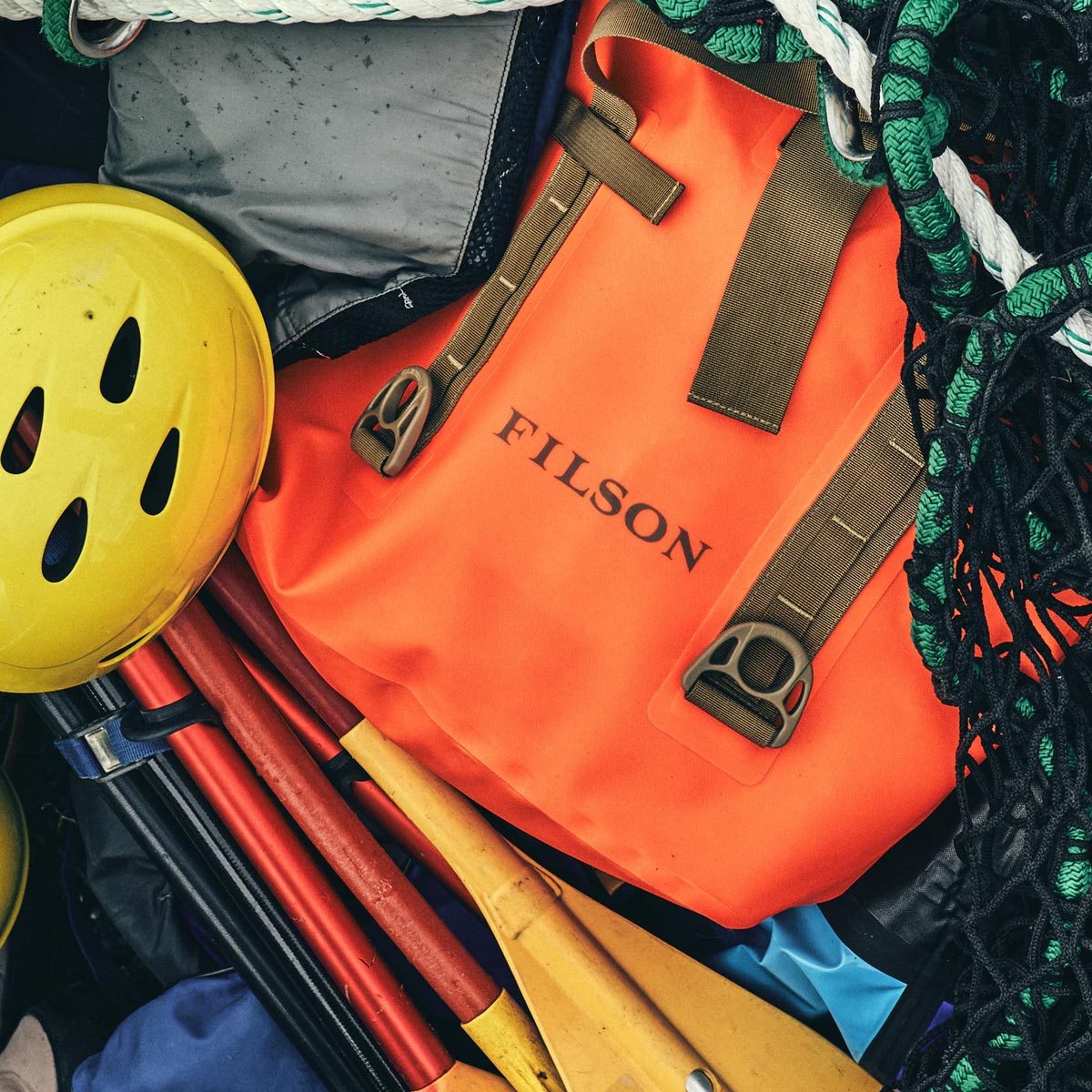 Filson Dry Roll-Top Tote Bag Green, keeps your gear dry in any weather