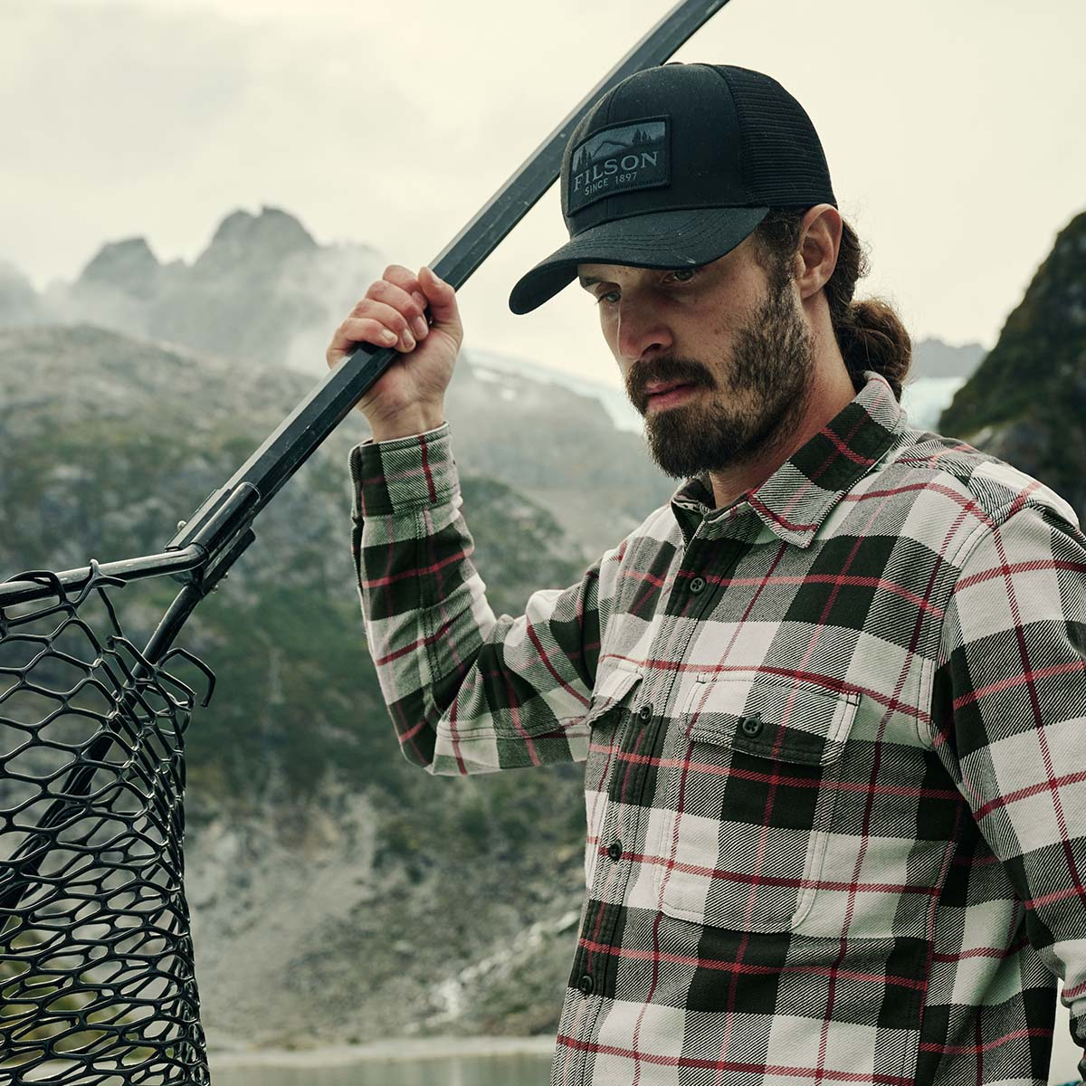 Filson Logger Mesh Cap Black, a durable cap with mesh back for