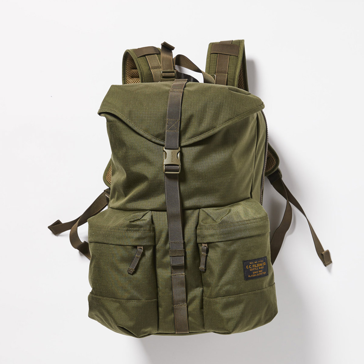 Filson Ripstop Nylon Backpack Surplus Green, lightweight and tough backpack