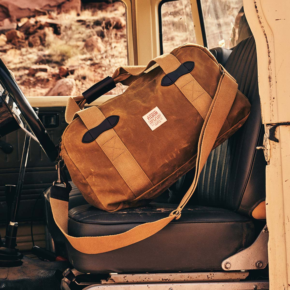 Filson Tin Cloth Small Duffle Bag Dark Tan, perfect overnight bag