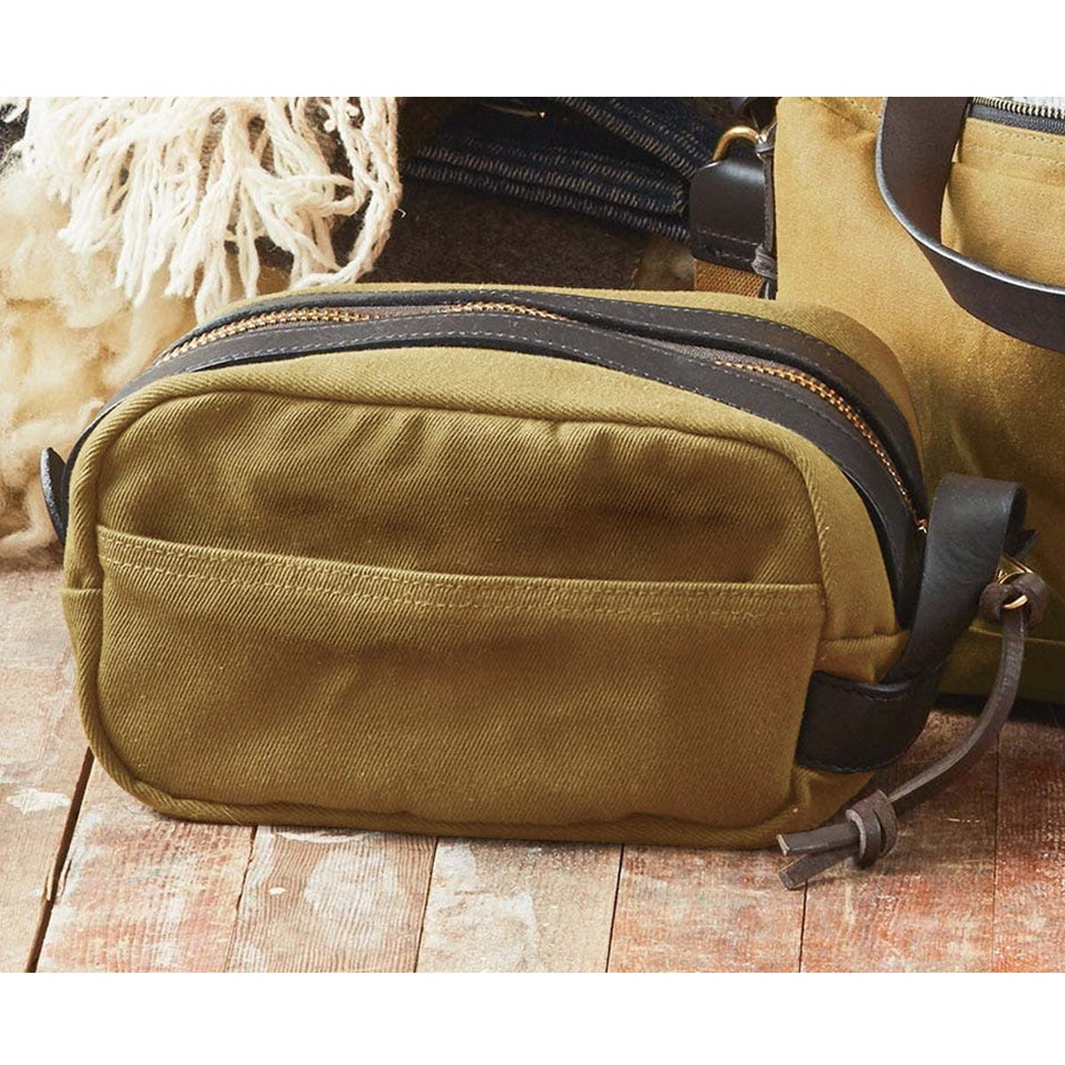 filson travel kit twill