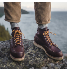 Red Wing 8138 Classic Moc Toe Boot Briar Oil Slick
