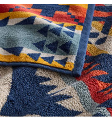 Pendleton Oversized Jacquard Spa Towel Nehalem Navy