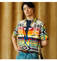 Pendleton Vacation Shirt Fire Legend - Frontside 