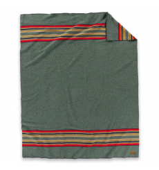 Pendleton Yakima Camp Blanket Throw Green Heather front Size: 137x168 cm