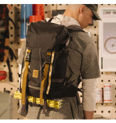 Topo Designs Rover Trail Pack 22L Black/Neutral