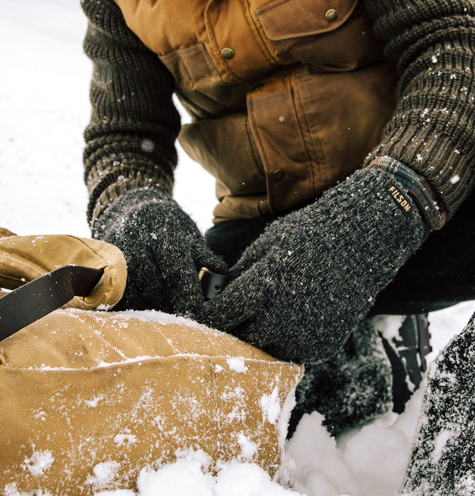 Filson Full Fingers Knit Gloves, Extremely warm, extremely soft, extremely durable