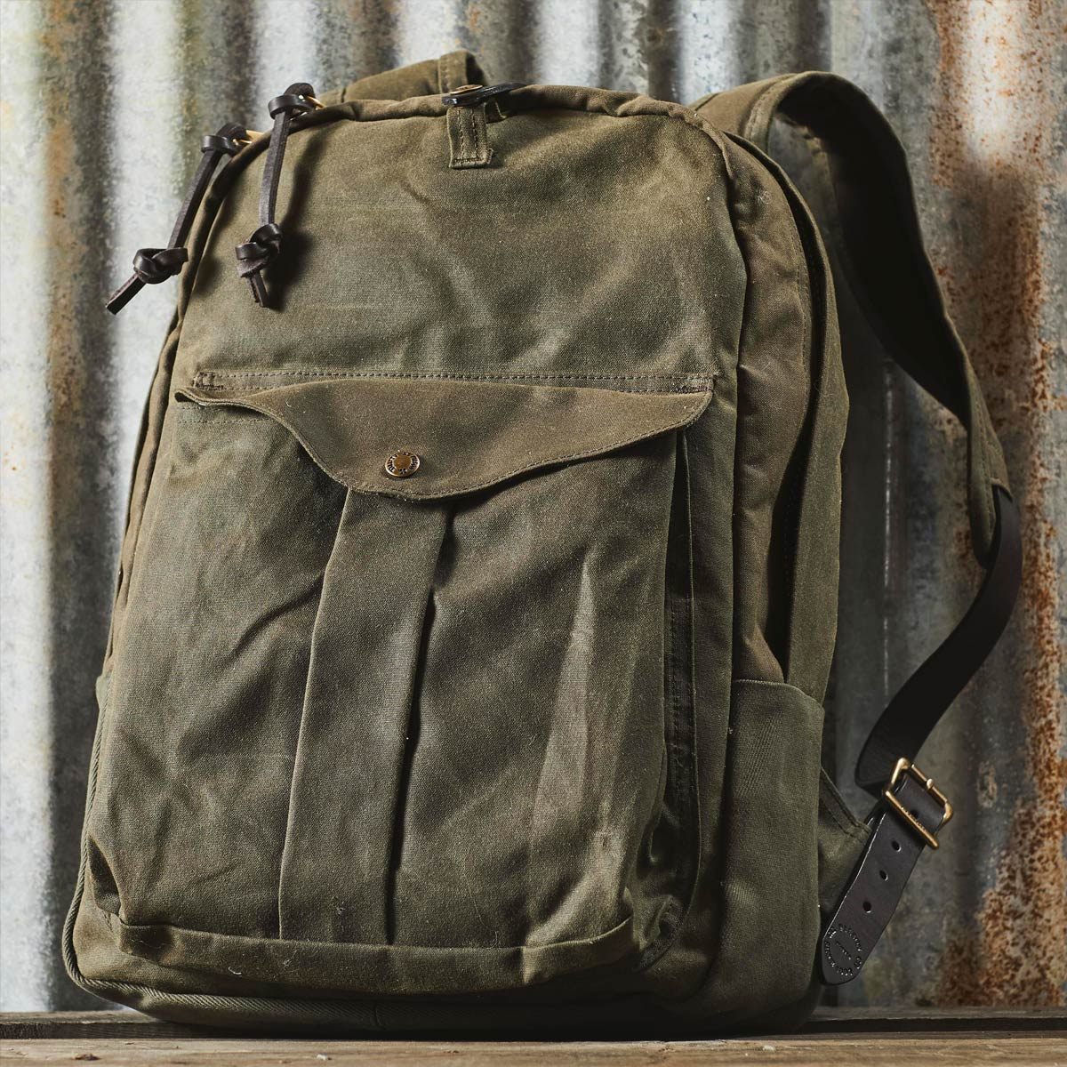 Filson Journeyman Backpack Cinder backpack with style and character