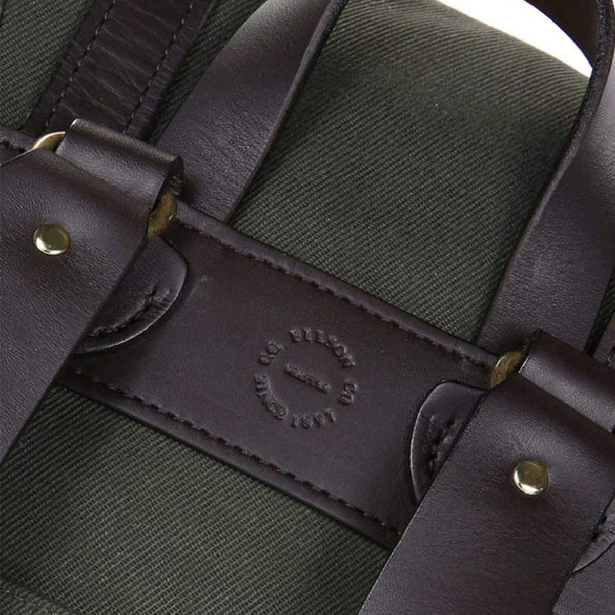 Filson Rugged Twill Large Rucksack Otter Green, the perfect backpack for every trip you make