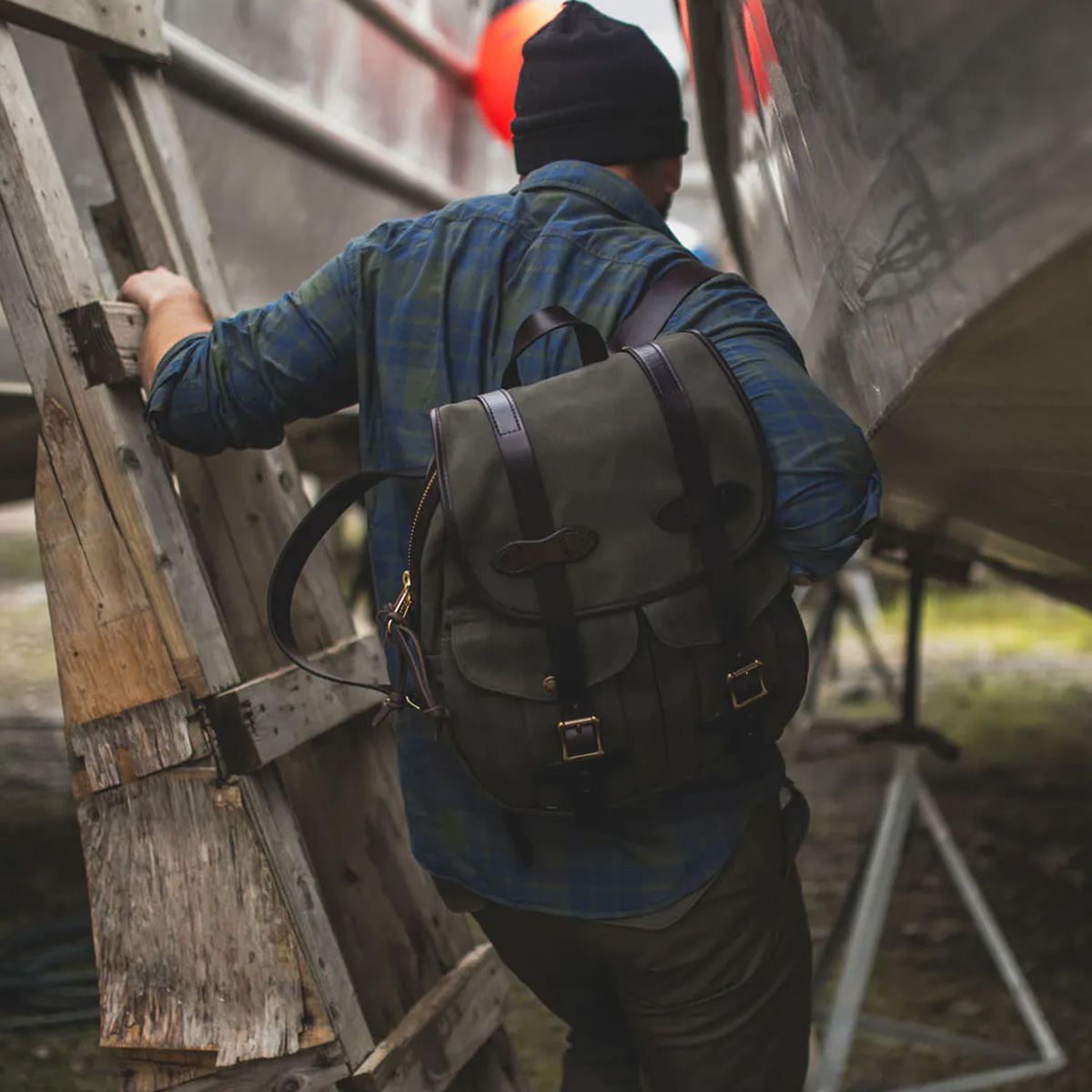 Filson Rugged Twill Large Rucksack Otter Green, the perfect backpack for every trip you make