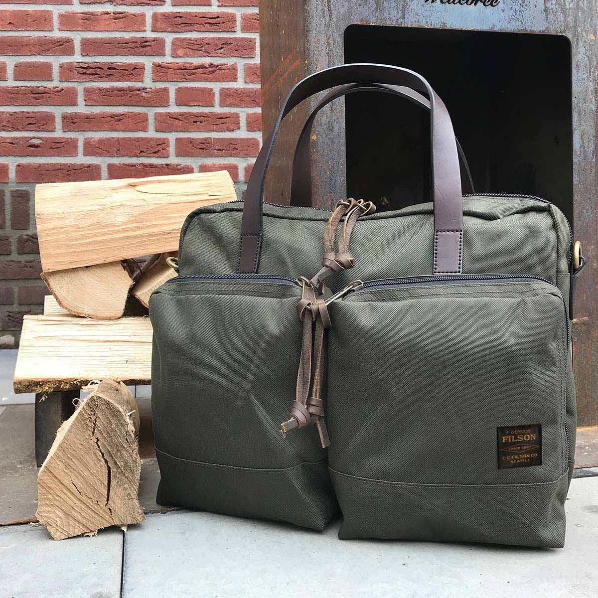 Filson Dryden Briefcase Otter Green, made of abrasion-resistant ballistic nylon that holds up to heavy use