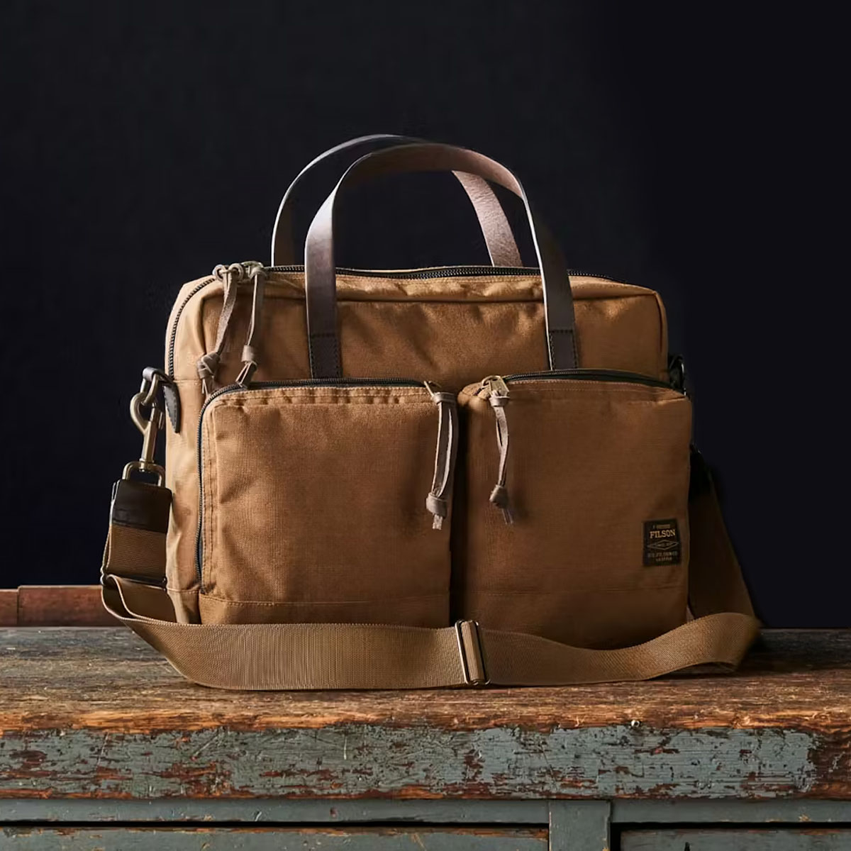 Filson Dryden Briefcase Whiskey, versatile briefcase that holds up to heavy use
