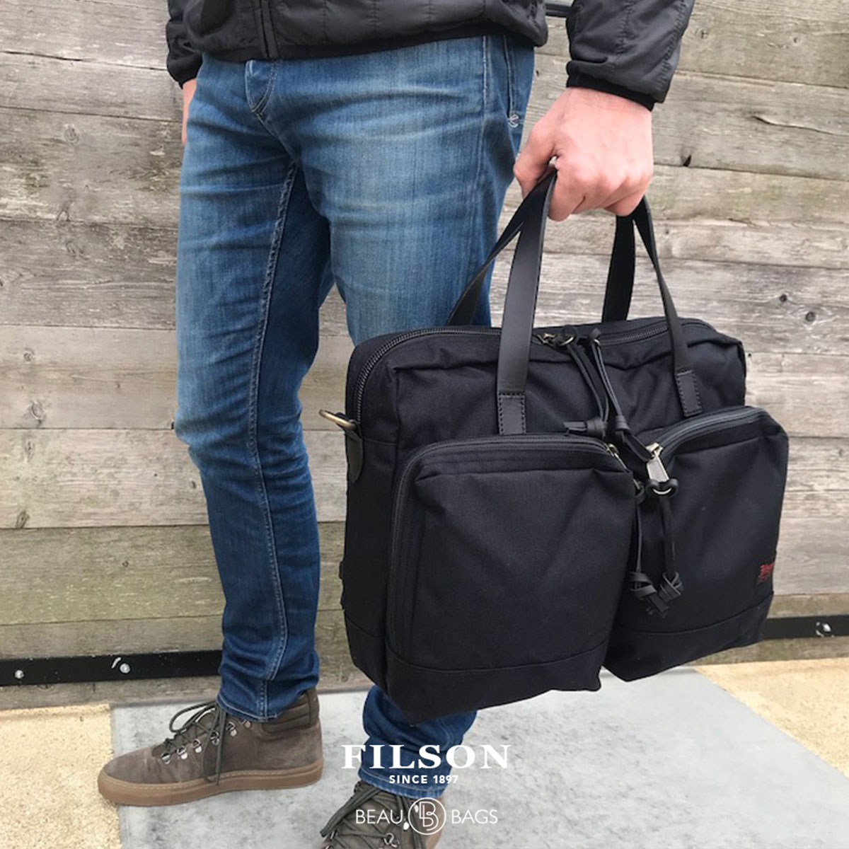 Filson Ballistic Nylon Dryden Briefcase Dark Navy, made of abrasion-resistant ballistic nylon that holds up to heavy use