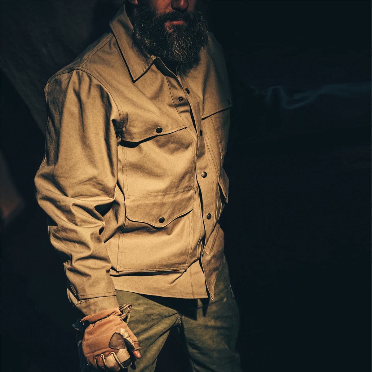 Dry Tin Cloth Cruiser Gray Khaki, designed for drier conditions, with increased breathability