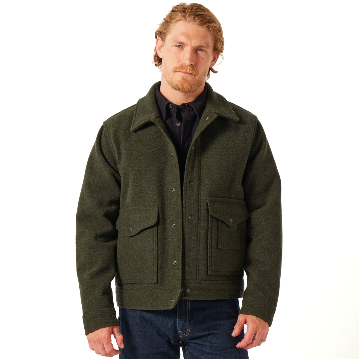 Filson Mackinaw Wool Work Jacket Forest Green, this classic jacket is a true tool for every outdoorsman.