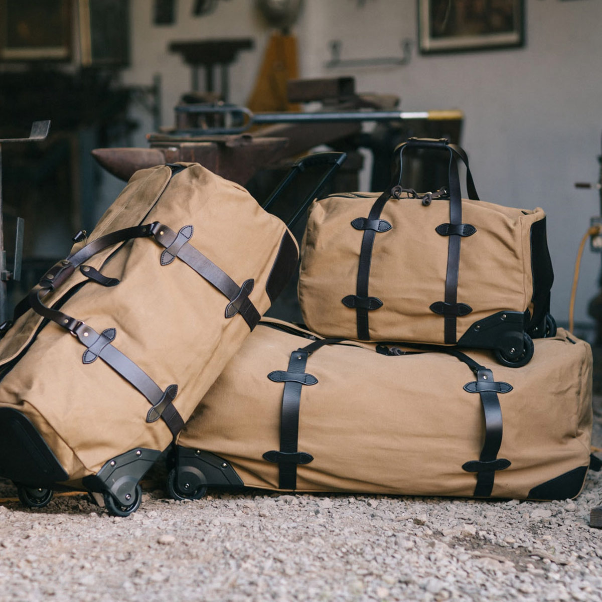 navy blue travel bag