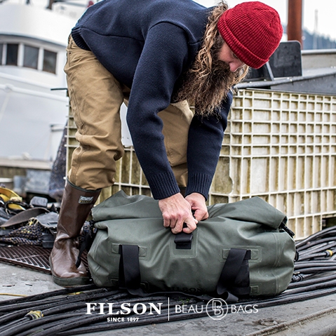 Filson Dry Duffle Bag Medium, keeps your gear dry in any weather