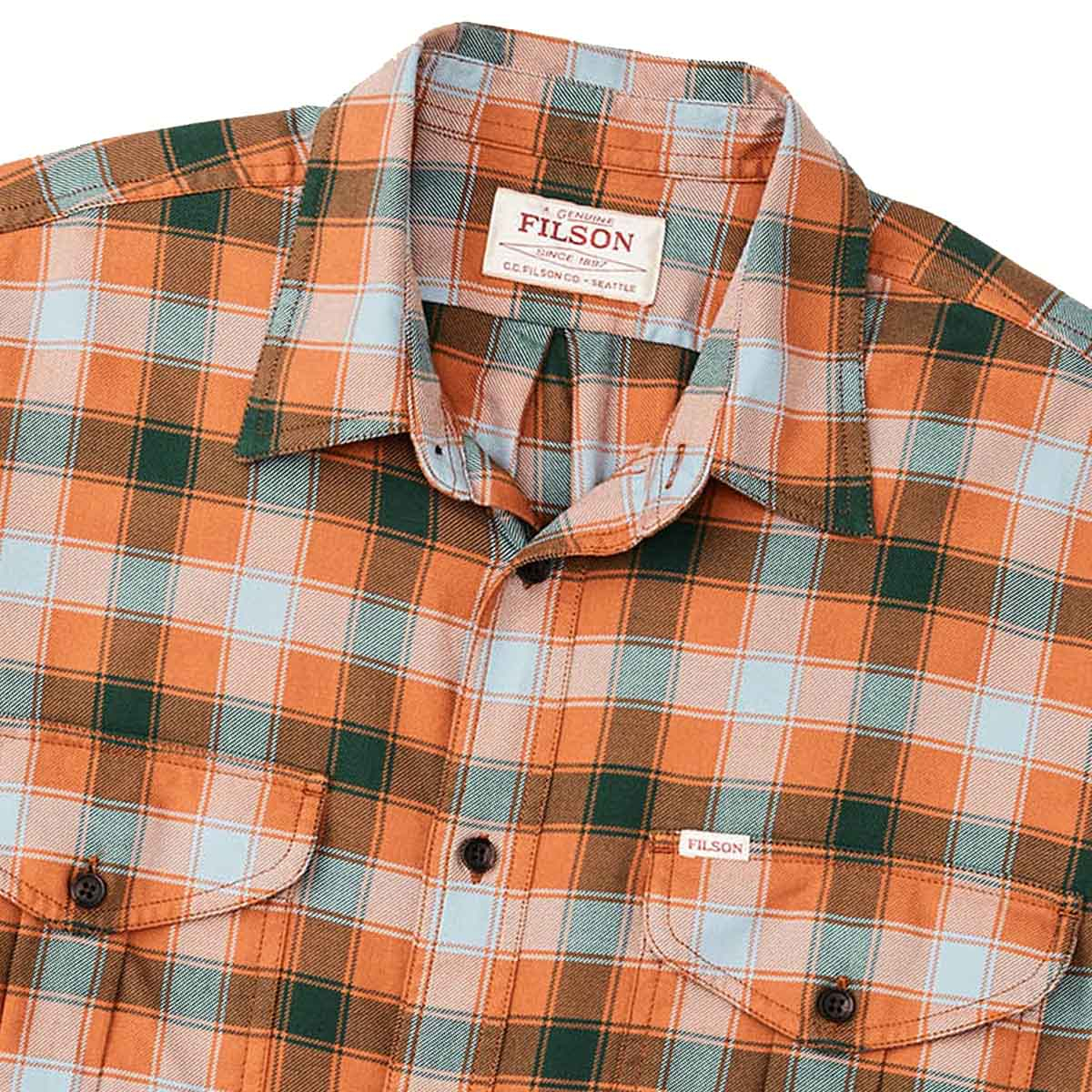 Filson Lightweight Alaskan Guide Shirt Clay/Blue/Multi Plaid, setting the standard for year-round versatility and comfort in an outdoor shirt