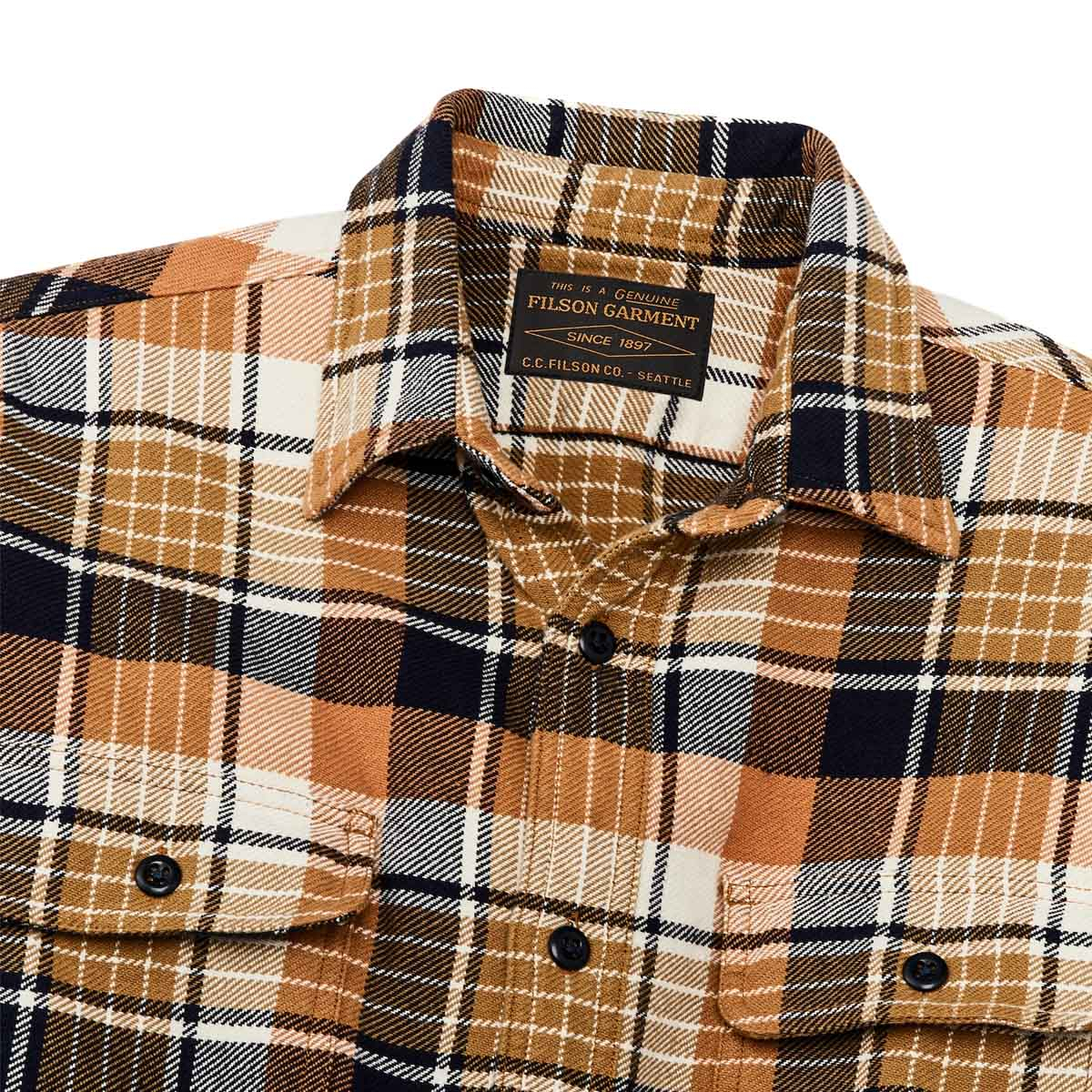 Filson Vintage Flannel Work Shirt Navy Cumin Red, detail