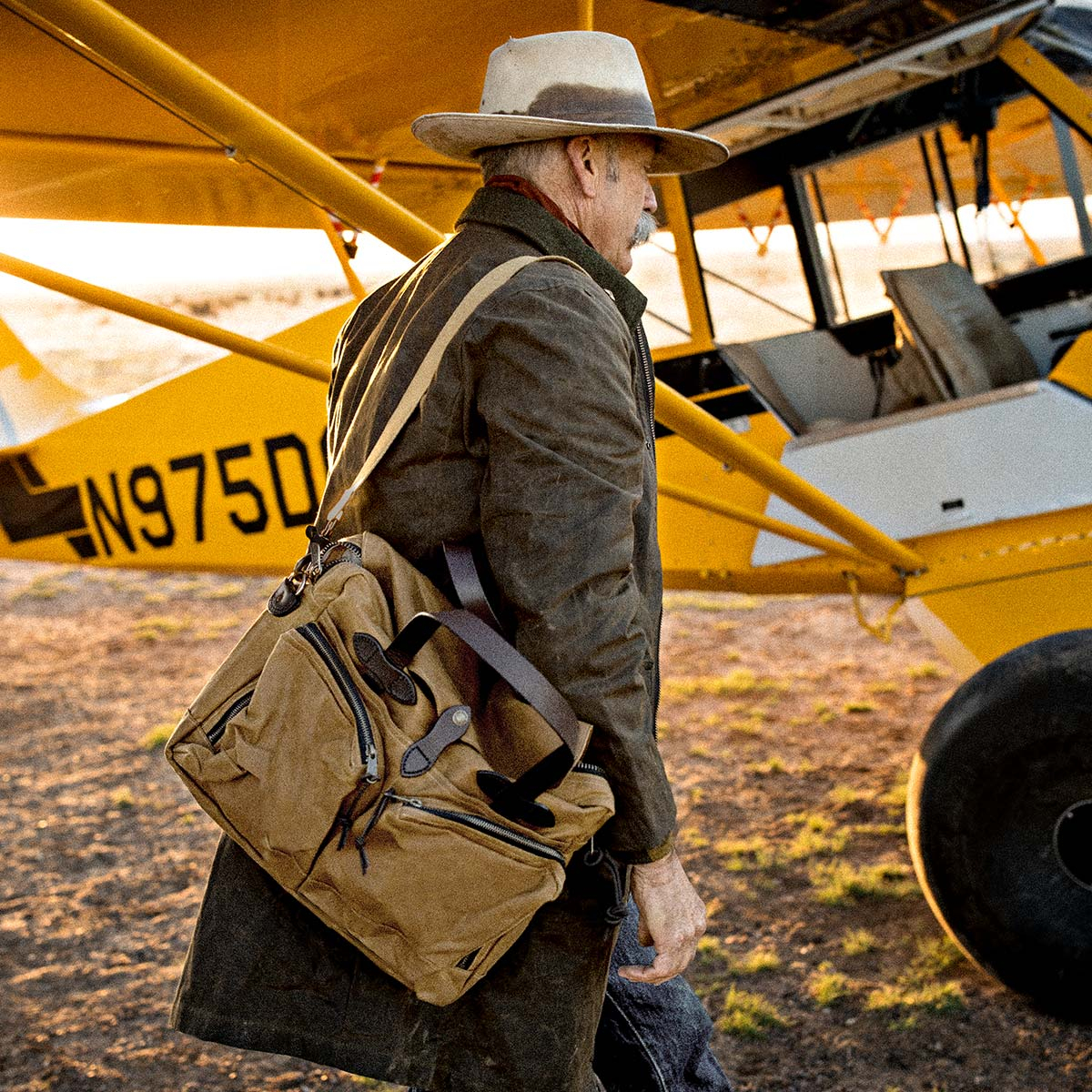 Filson 24-Hour Tin Cloth Briefcase Dark Tan, Designed for a long weekend, guaranteed for life