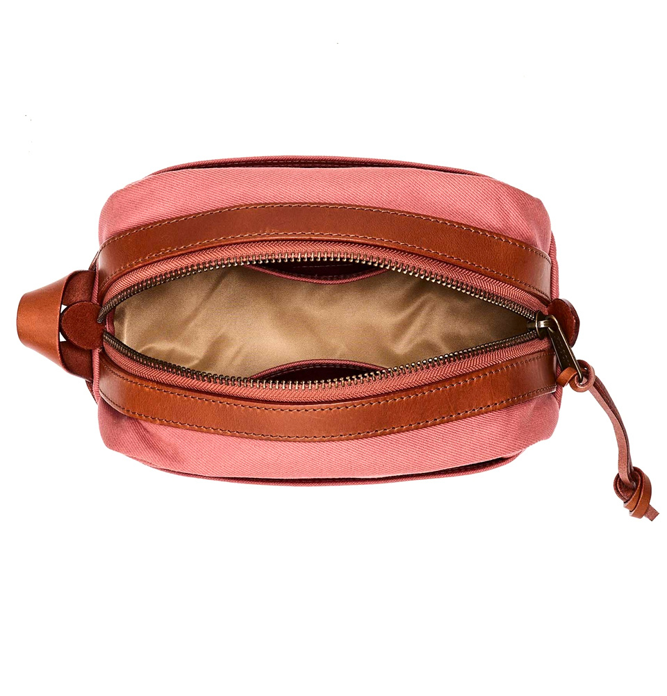 Filson Travel Kit Cedar Red, ultimate toiletry bag for every trip you're gonna make