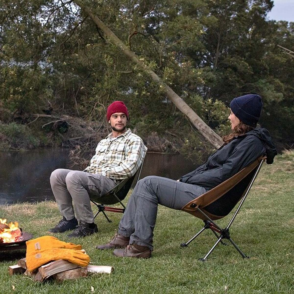 Helinox Tactical Chair One Coyote Tan lightweight camping chair