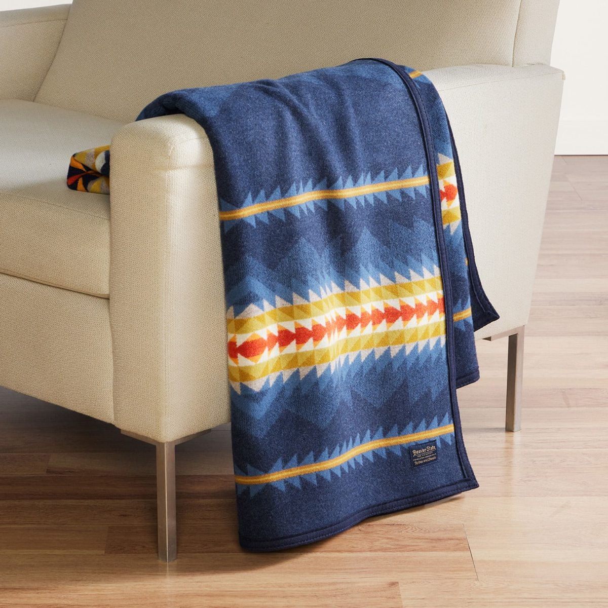 Pendleton Jacquard Napped Robes Collection, blankets perfect fordrape over a bed, for picnics, camping or curling up indoors