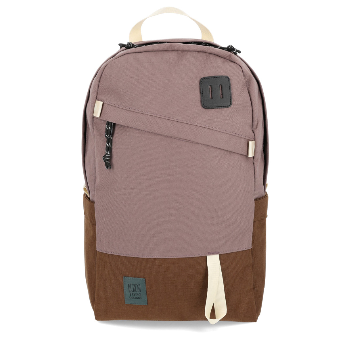 Topo Designs Daypack Classic Peppercorn/Cocoa, it’s great as an everyday work bag, yet it has enough room for extra layers on the trail