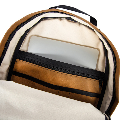 Topo Designs Daypack Heritage, inside and laptop compartment