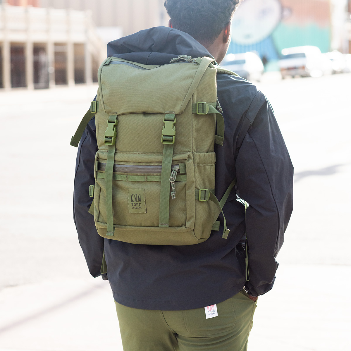 topo designs rover pack
