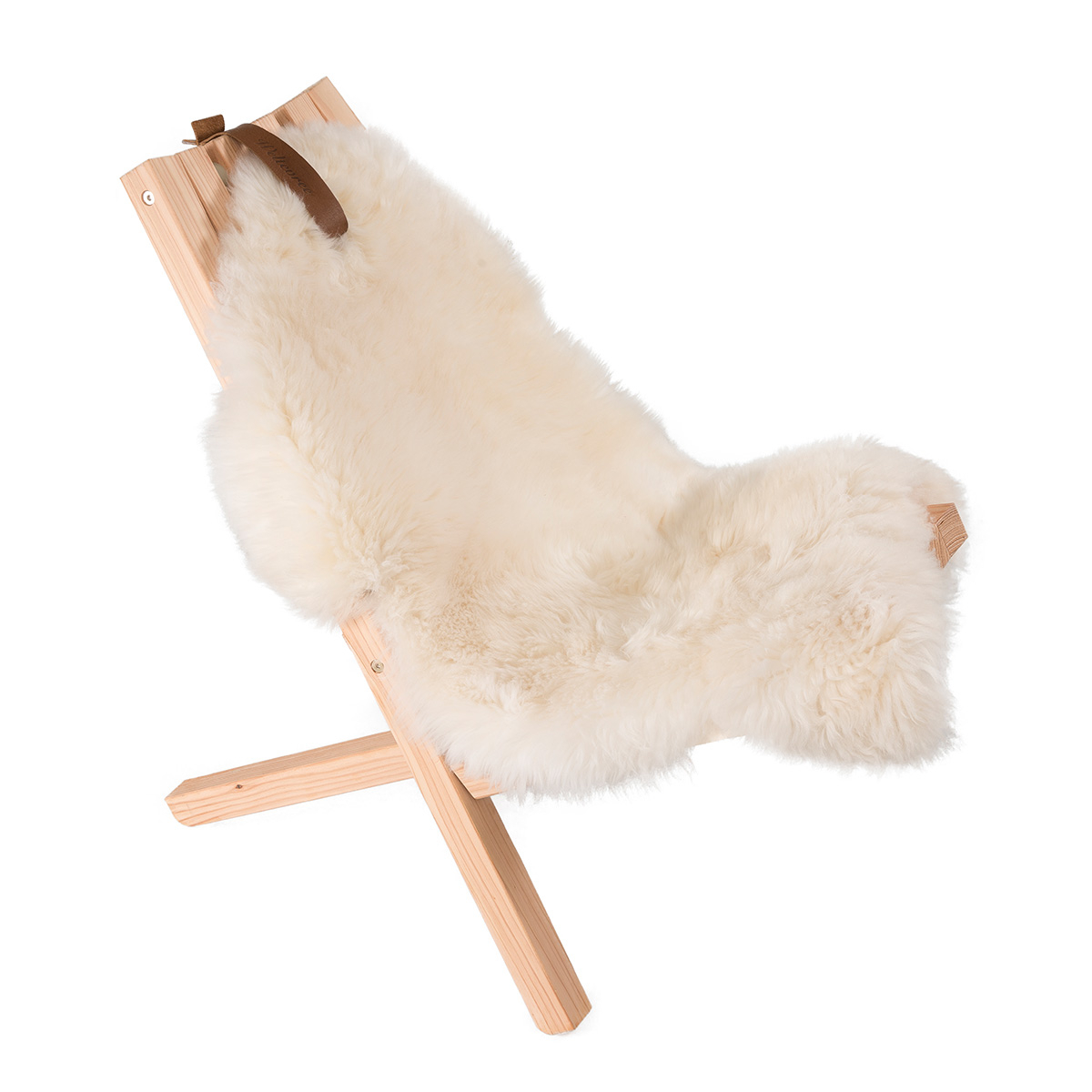 Weltevree Sheepscoat White, leather loop for attaching to the Fieldchair or roll it up to form a soft cushion